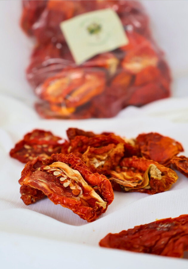 Domates Kurusu 250 gr - defne ağacı - Defne Ağacı Kadın Kooperatifi